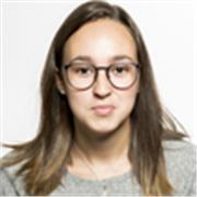Etudiante natif française à tous les niveaux